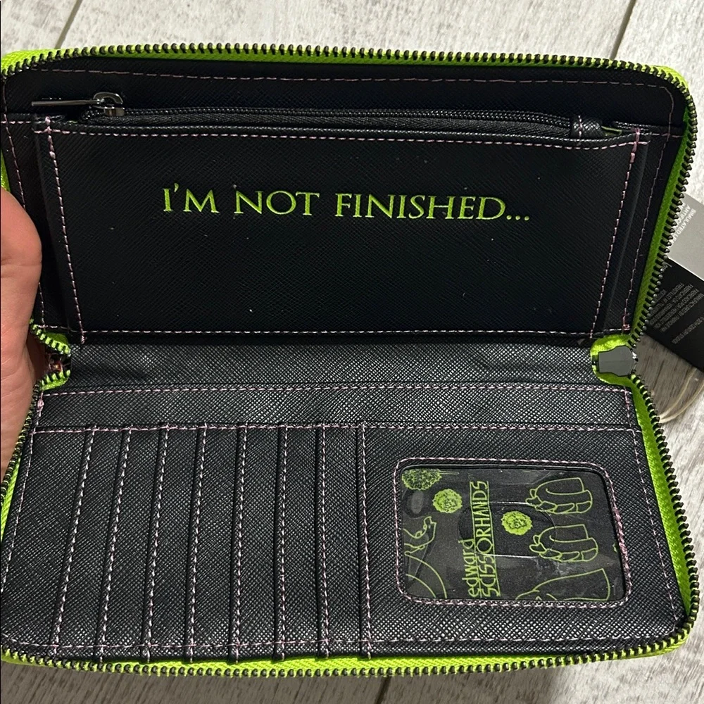 Edward scissorhands loungefly wallet - Picture 4 of 4